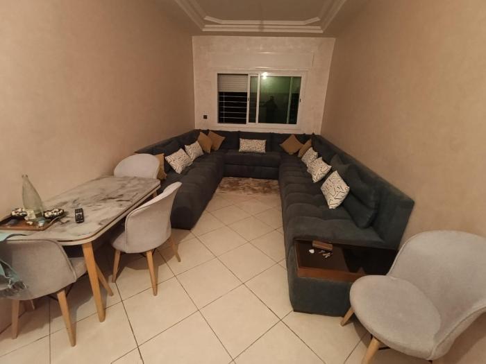 Belle appartement à Tanger gzenaia meuble avec parking privé dans un complexe sécurisé