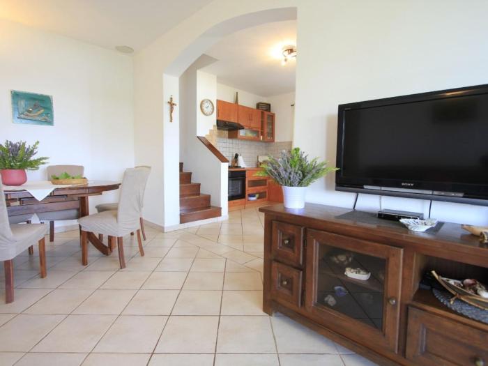 Holiday Home Mirta - Two Bedroom Villa with Sea view