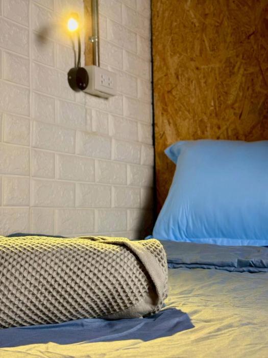 Cozy Stay in Bangkok with Local Vibes