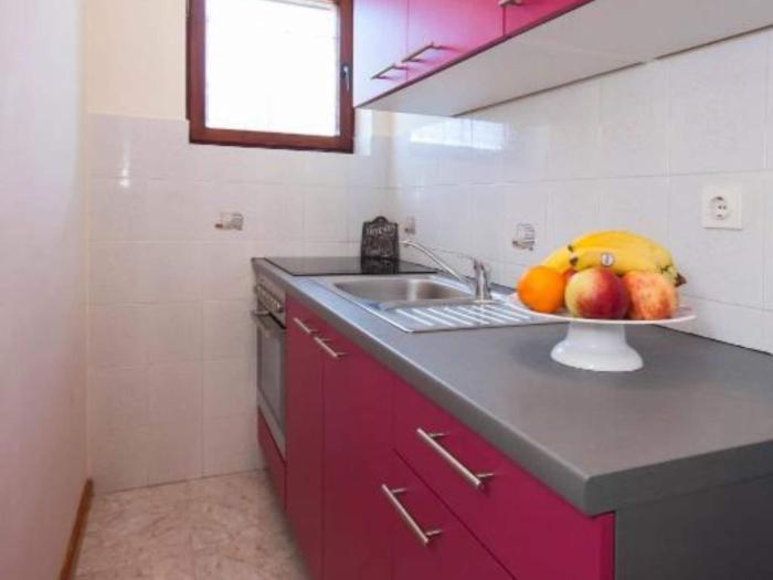 Guest House Stay & Smile Dolac Primo ten - Two Bedroom Apartment with Sea View and Balcony