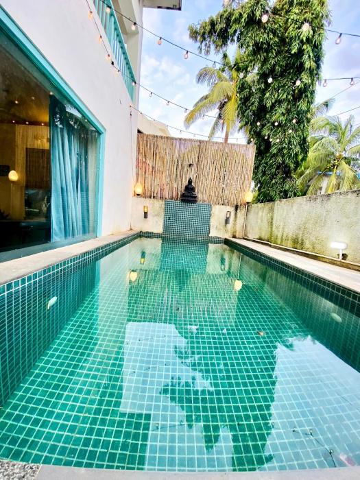 "Villa Ledo Calangute Beach" - 4BHK - Private Plunge pool - Kitchen - Wifi - TV