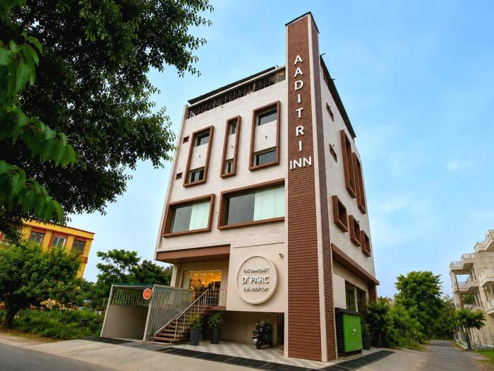 Aaditri Inn