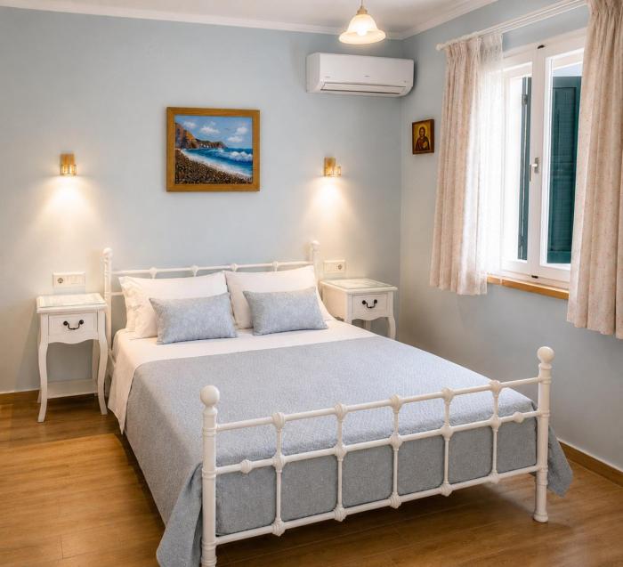 Ismini Old Town apartment
