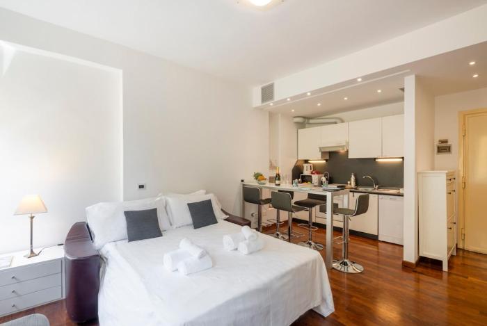 Urban Five Milano - Bright 6th floor aprt -10 min to Duomo