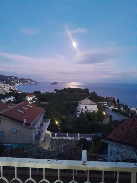 Mansarda a Noli e Spotorno
