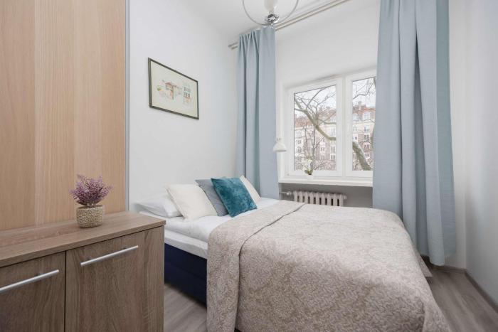 Stylish & Comfortable Apartment in Warsaw City Center by Noclegi Renters