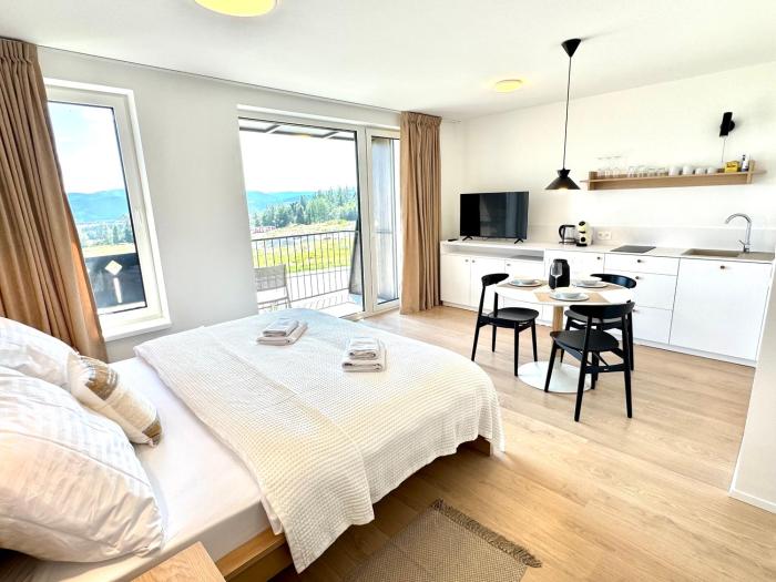 Monte Panorama Apartment - Private Outdoor Parking
