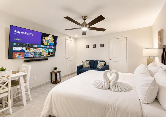 Modern Cozy Studio Unit 1