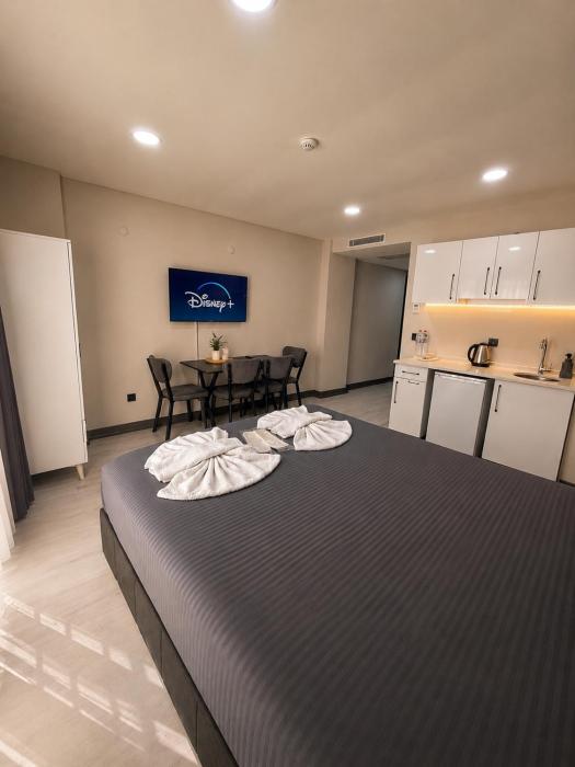 Pera l DEast Signature Suites