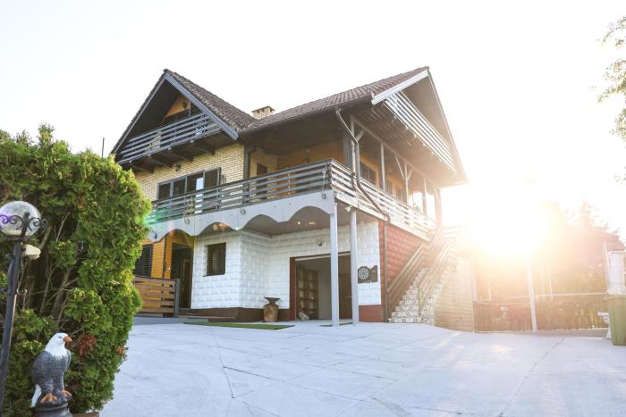 Villa Ferra