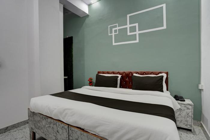 Garima Garden Townhouse