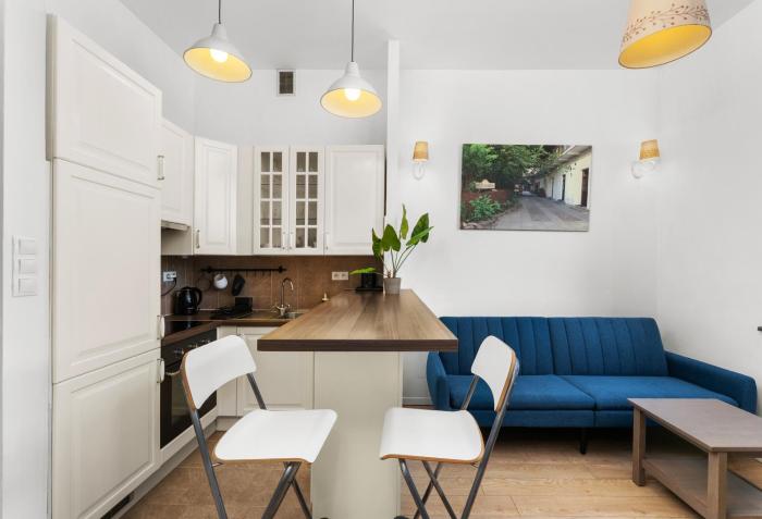 Kazimierz Riverside Charming Apartment by BookingHost