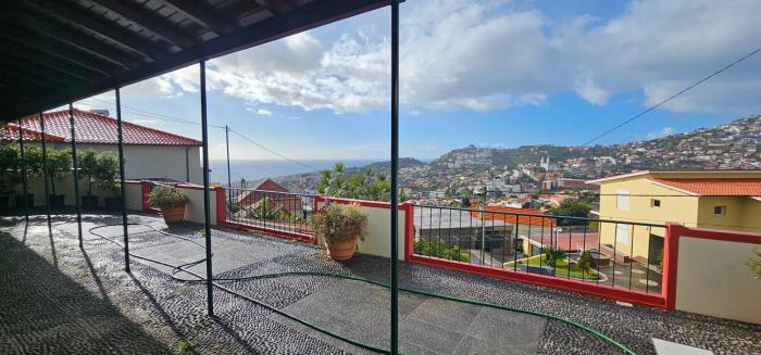 Monarch Villa