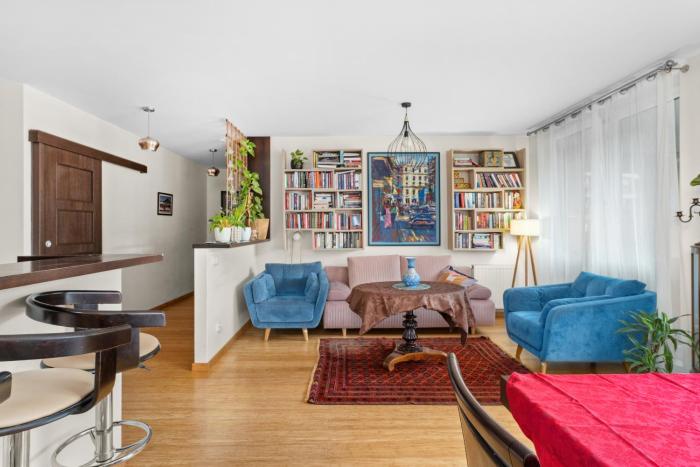Masarska 8 Grand Apartment by BookingHost