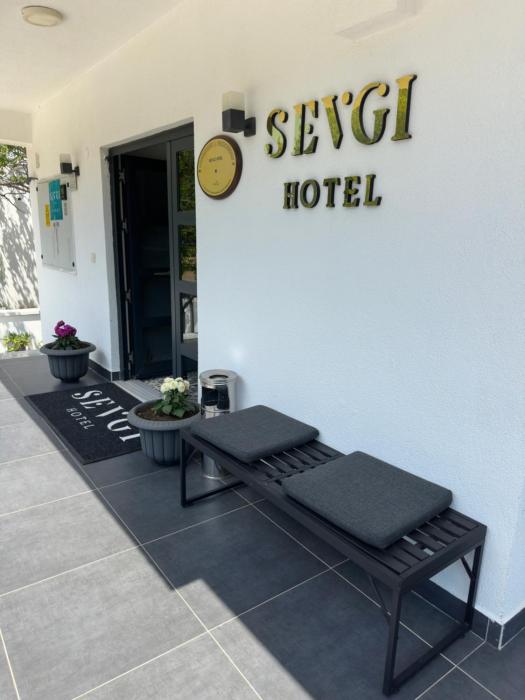 Sevgi Hotel