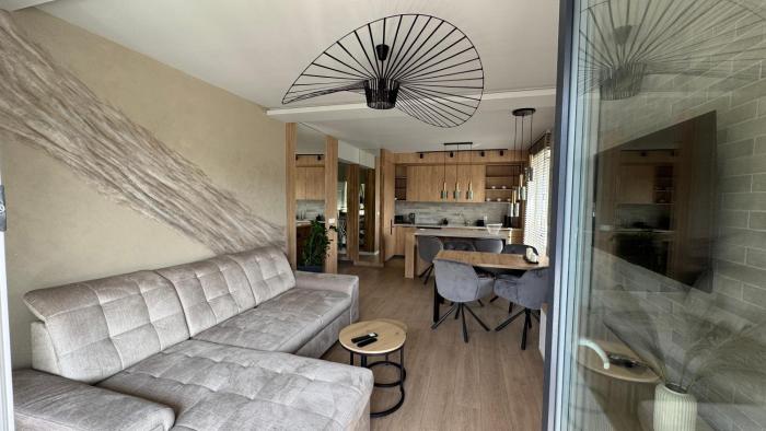 MEVA Baltic Rentals- Beige Apartment