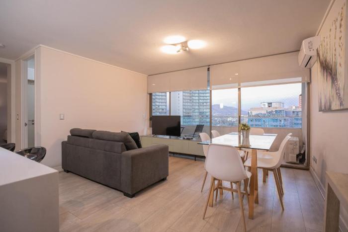 Exclusive Apt in Las Condes Balcony & Pool