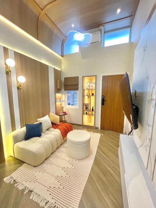 Willow House near Wahoo KBP