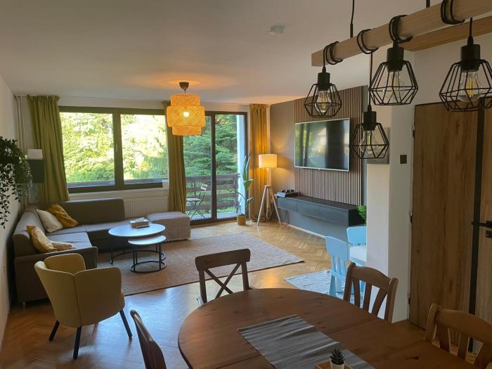 Cedron Apartments
