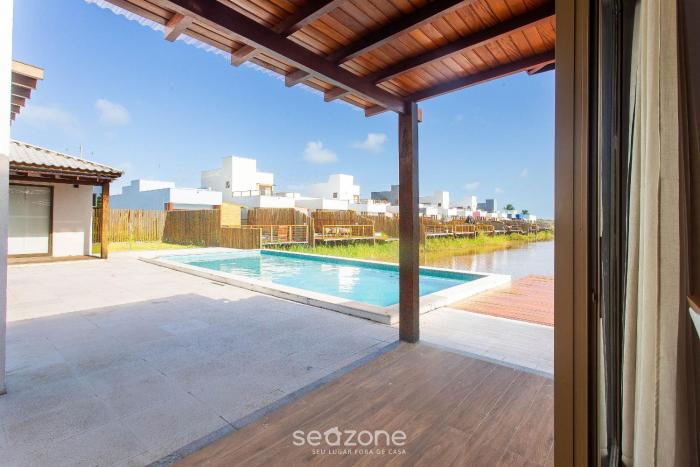 Casa c 2 suítes à beira da lagoa em Maraú CDL0008