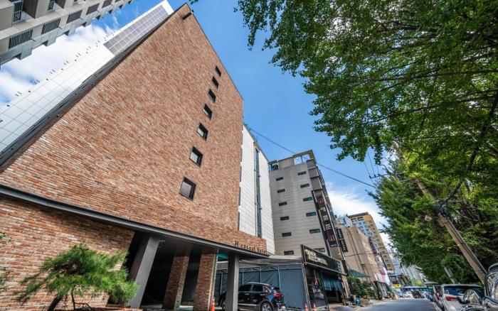 H hotel Gasan