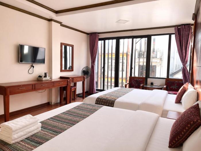 Golden Moon Hotel