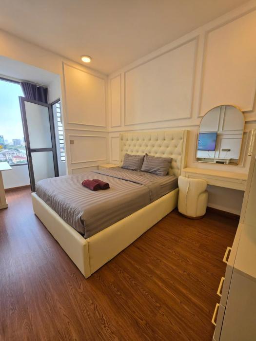 Min-Max Service Apartment