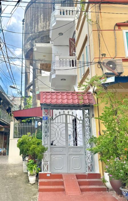 An house