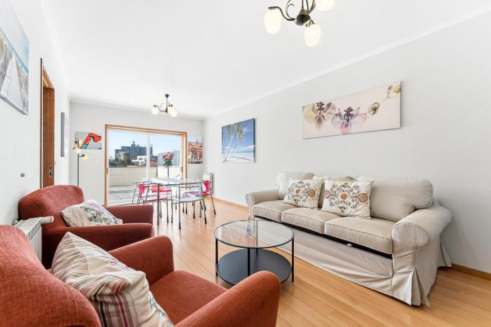 GuestReady - Charming Porto retreat with terrace