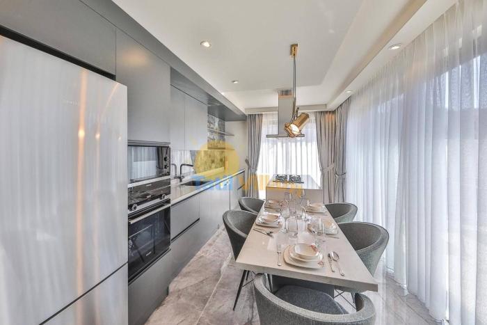 Luxury Villa Petra w ndoor Heated Pool, Sauna