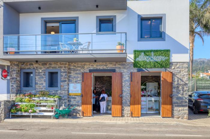 Casa do Serrado, a Home in Madeira