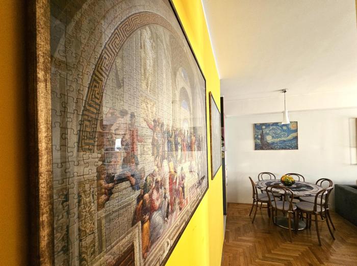 ART DOWNTOWN APARTMENt
