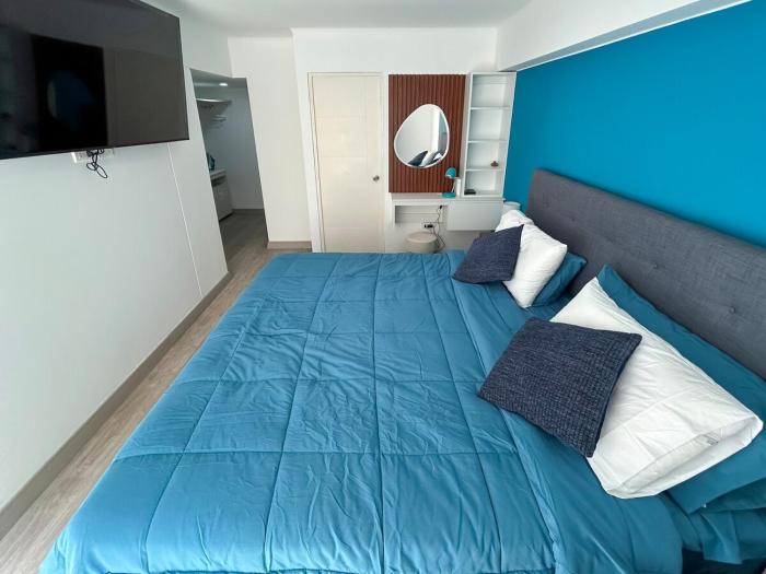 Modern 3-Bedroom Apartment Near Larcomar & Kennedy