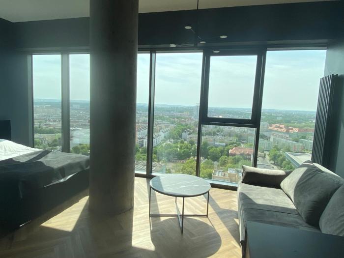 Hanza Tower 21 floor STUDIO