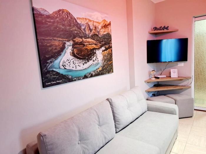 Dhimarko Guest House