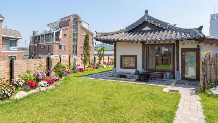 Gangneung Orabdori Hanok Pension