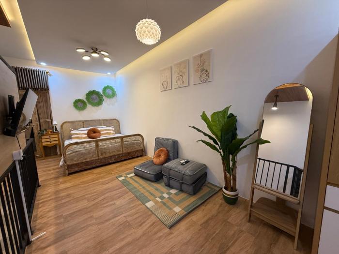Villa Rajendra Modern Mezzanine untuk Keluarga