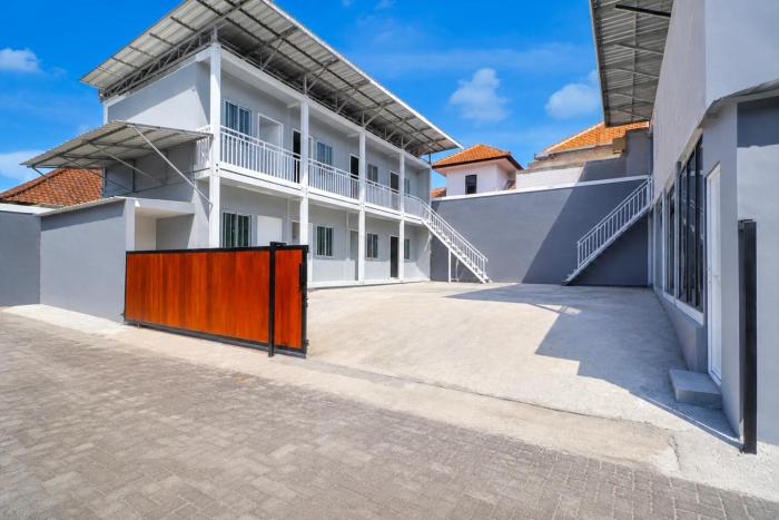 Hotel O near Living World Mall formerly TS 12 Residence