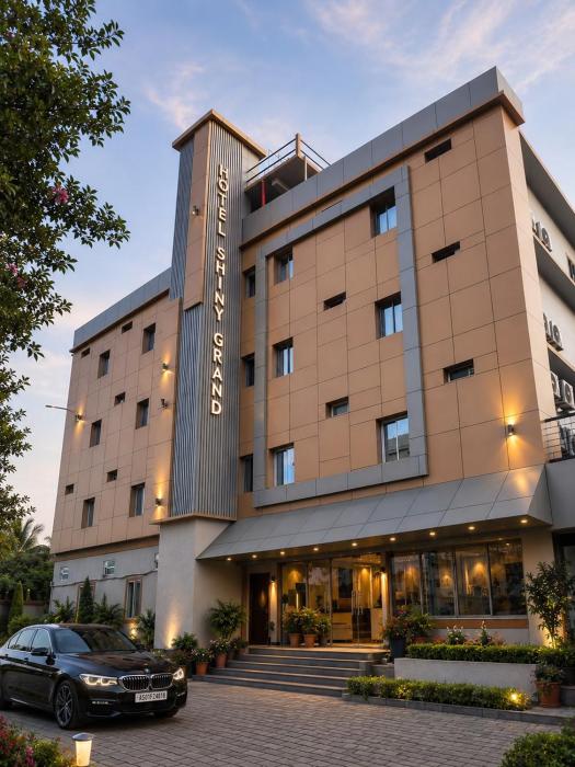 Hotel Shiny Grand