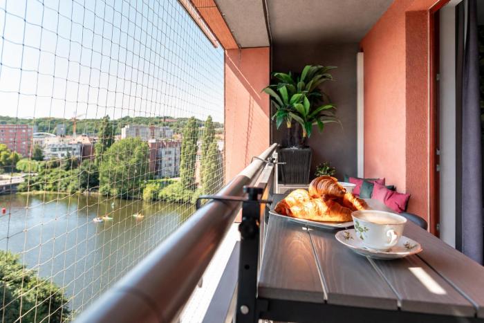 Chmielna 63 Old Town I River View Balcony I Pool - Comfy Apartments