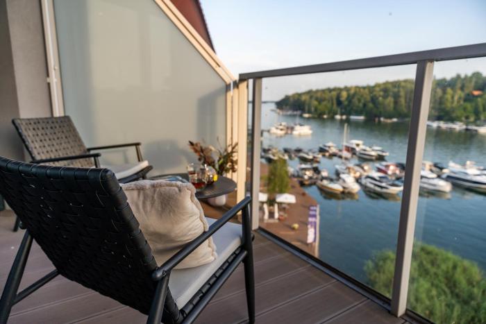 Lake Rental Inpro 89