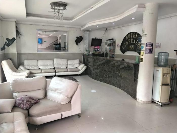 hotel esmeralda Baq inn