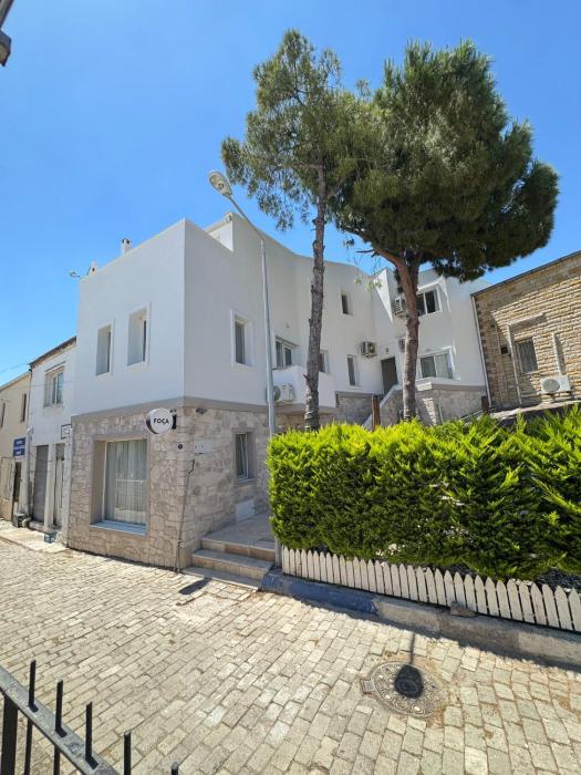 Foça Suite Apartment