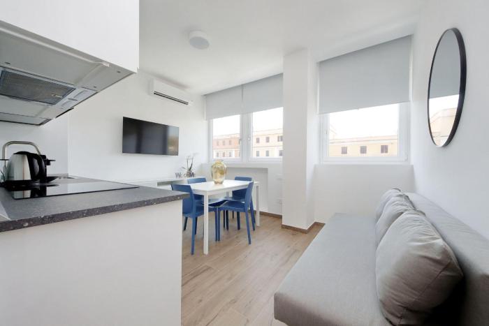 Via Appia New Modern Flat - Near Metro San Giovanni