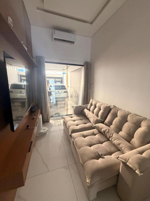 Casa bem localizada e com toda comodidade necessária