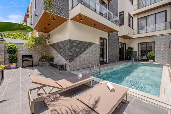 Vidannang Luxury Villa Da Nang with 07 Bedrooms - Pool - Sauna - Karaoke