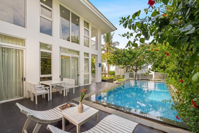 Elysee Villa Beach Da Nang