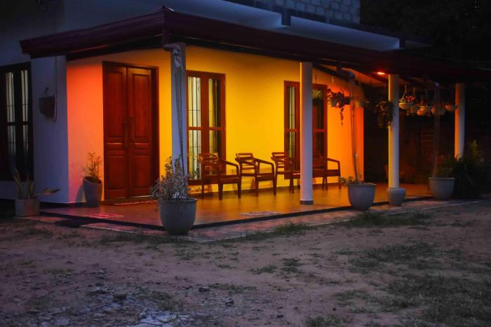 Crescent Villa