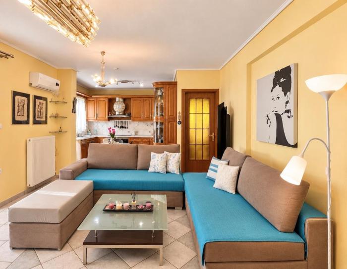 Athens Skyline - Spacious 3BR for 5 by ΜΡS