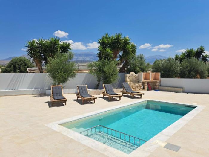 Olive Horizon Villa